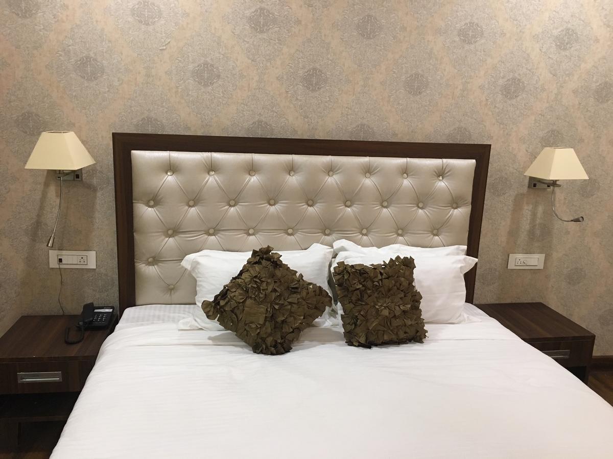 Hotel Anand Renaissance Firozpur Εξωτερικό φωτογραφία